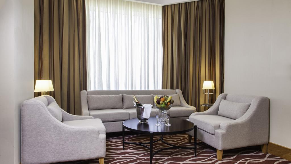 Ramada Plaza Astana Hotel Quarto foto