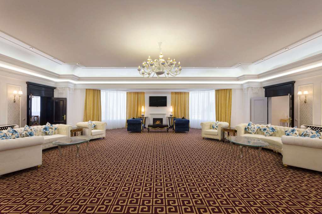 Ramada Plaza Astana Hotel Quarto foto
