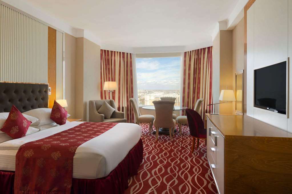 Ramada Plaza Astana Hotel Quarto foto
